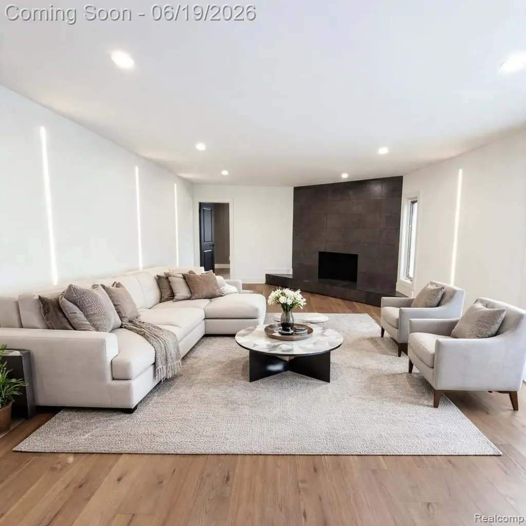 7275 Old Coach Trail Washington Township MI 48094