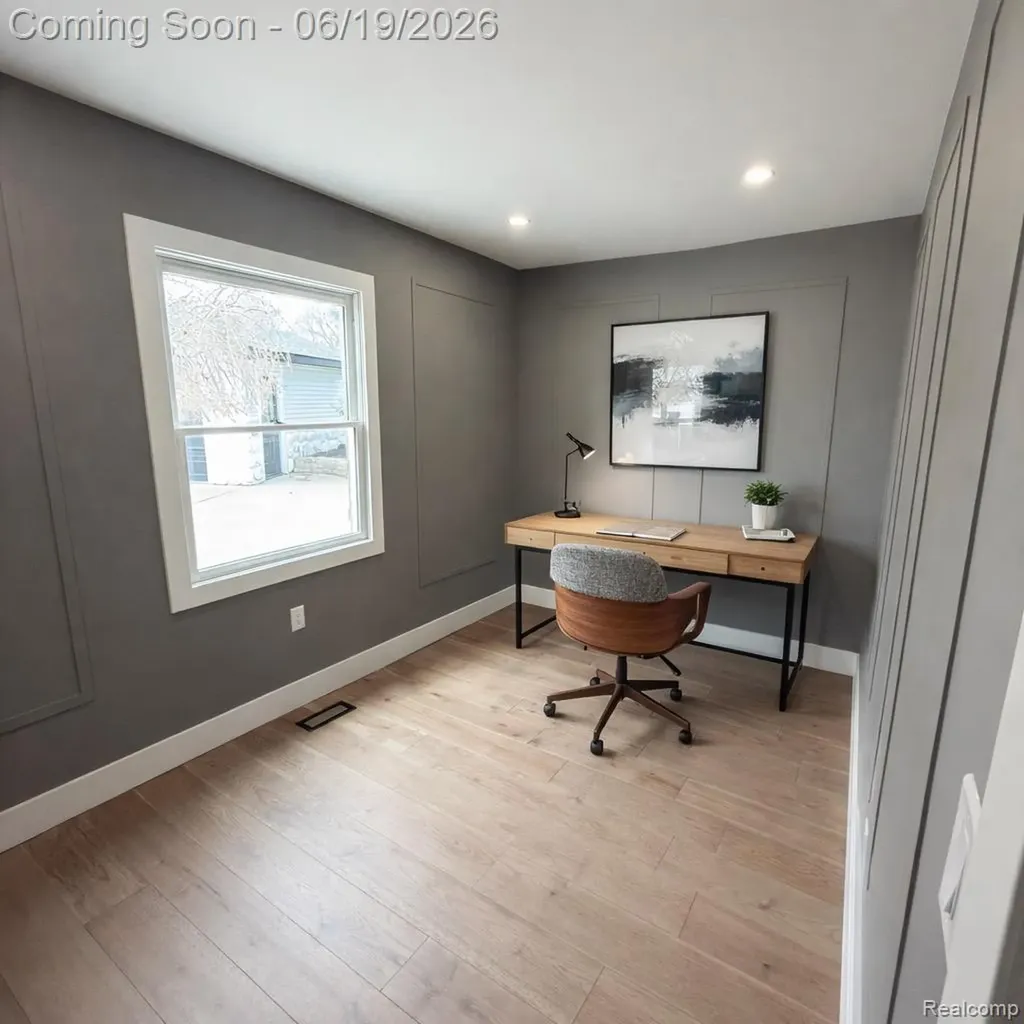 7275 Old Coach Trail Washington Township MI 48094