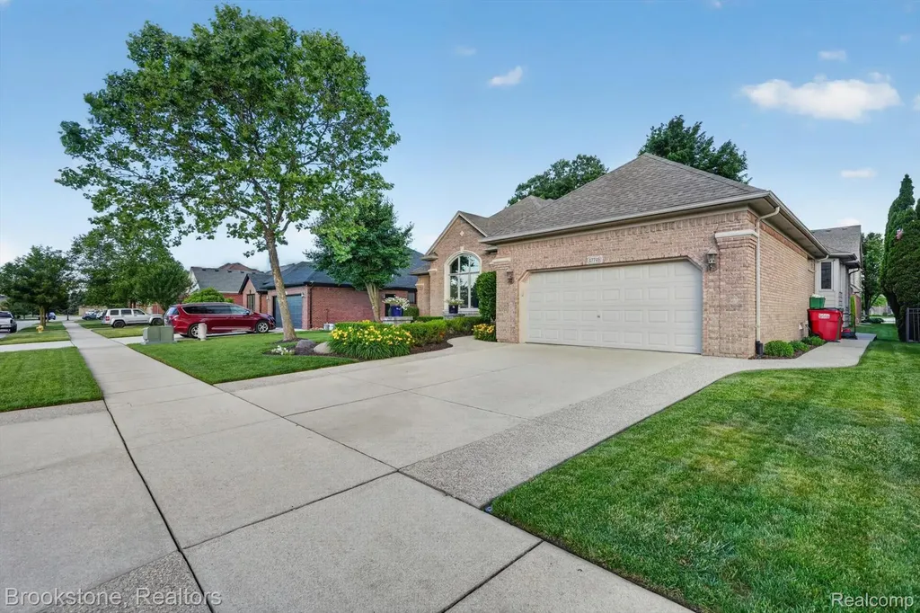 47749 Dennis Baert Drive Macomb Township MI 48044