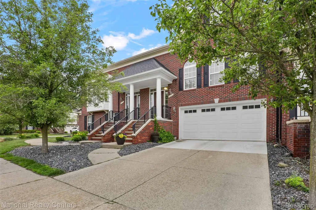 779 Red Run Drive Troy City MI 48085