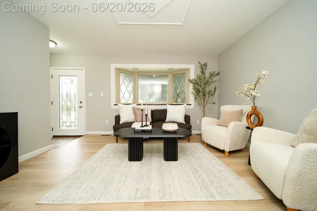 31114 Balmoral Street Garden City City MI 48135