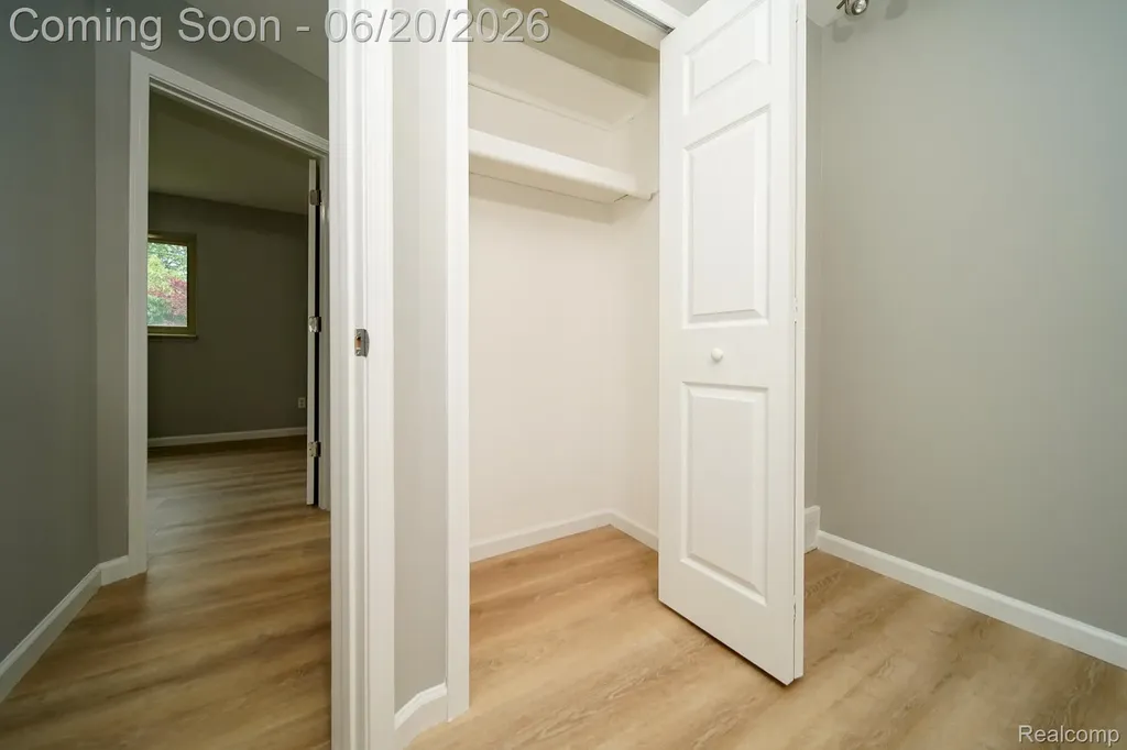 31114 Balmoral Street Garden City City MI 48135