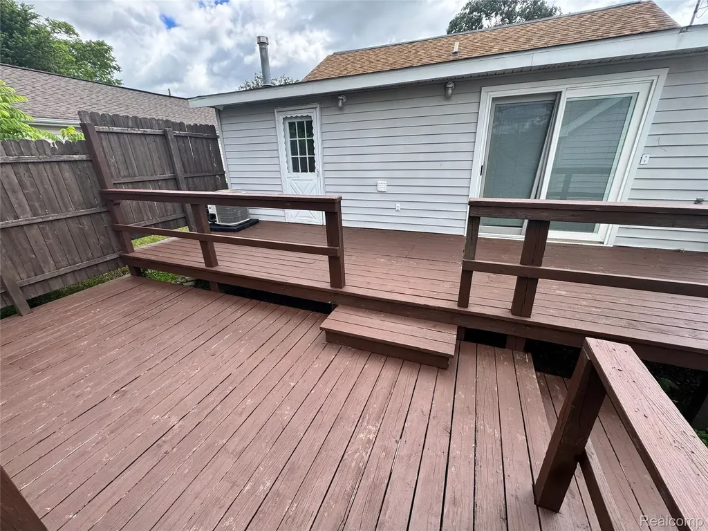 30769 Brush Street Madison Heights City MI 48071
