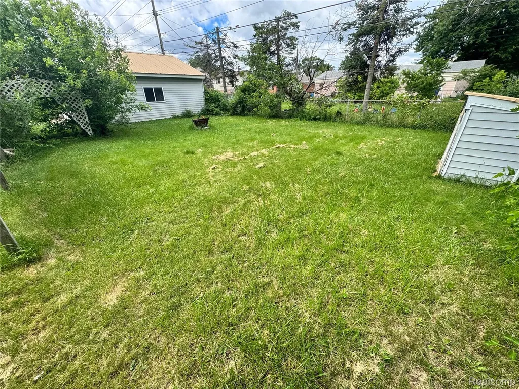 30769 Brush Street Madison Heights City MI 48071