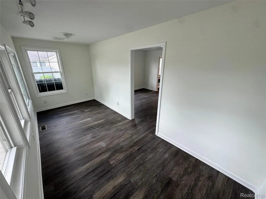 30769 Brush Street Madison Heights City MI 48071