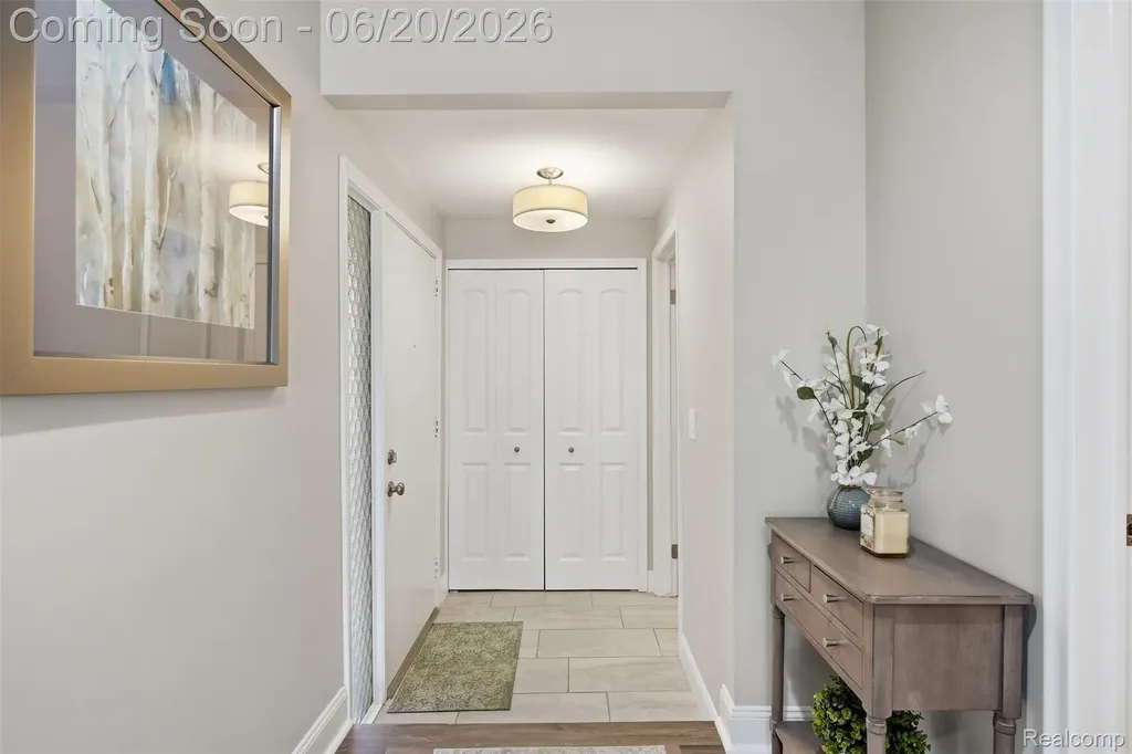1120 Washington Circle Northville City MI 48167