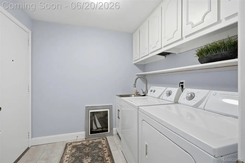 1120 Washington Circle Northville City MI 48167