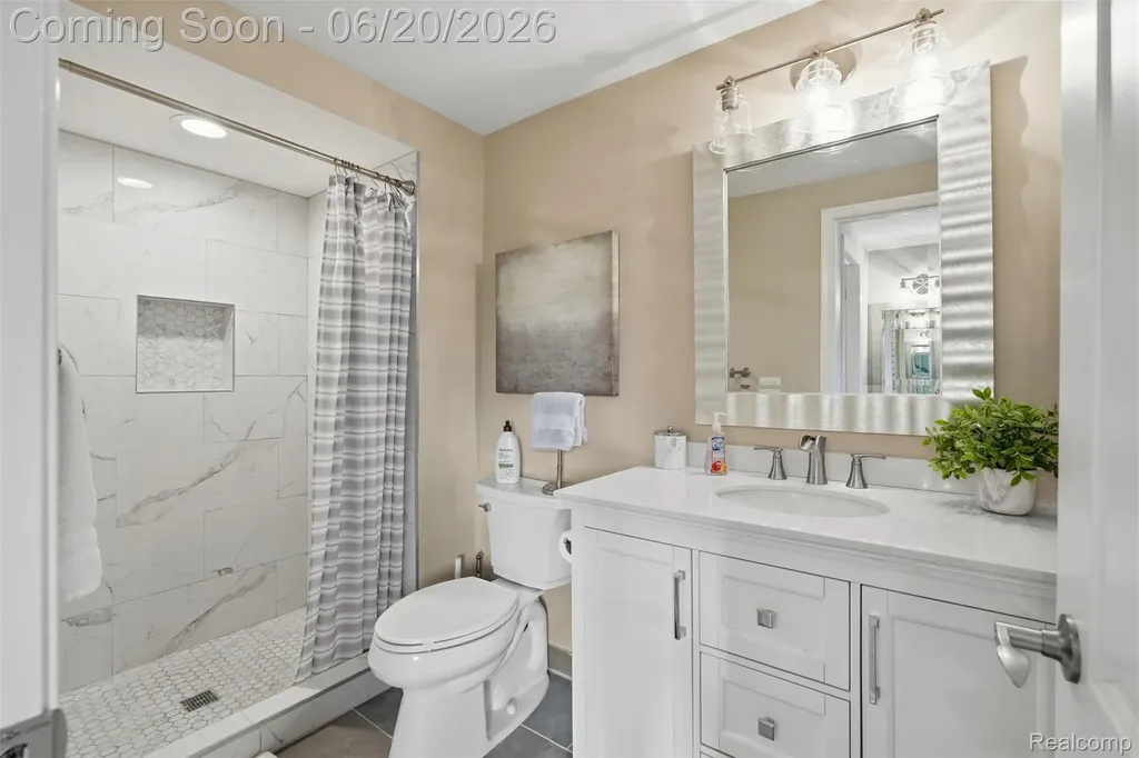 1120 Washington Circle Northville City MI 48167