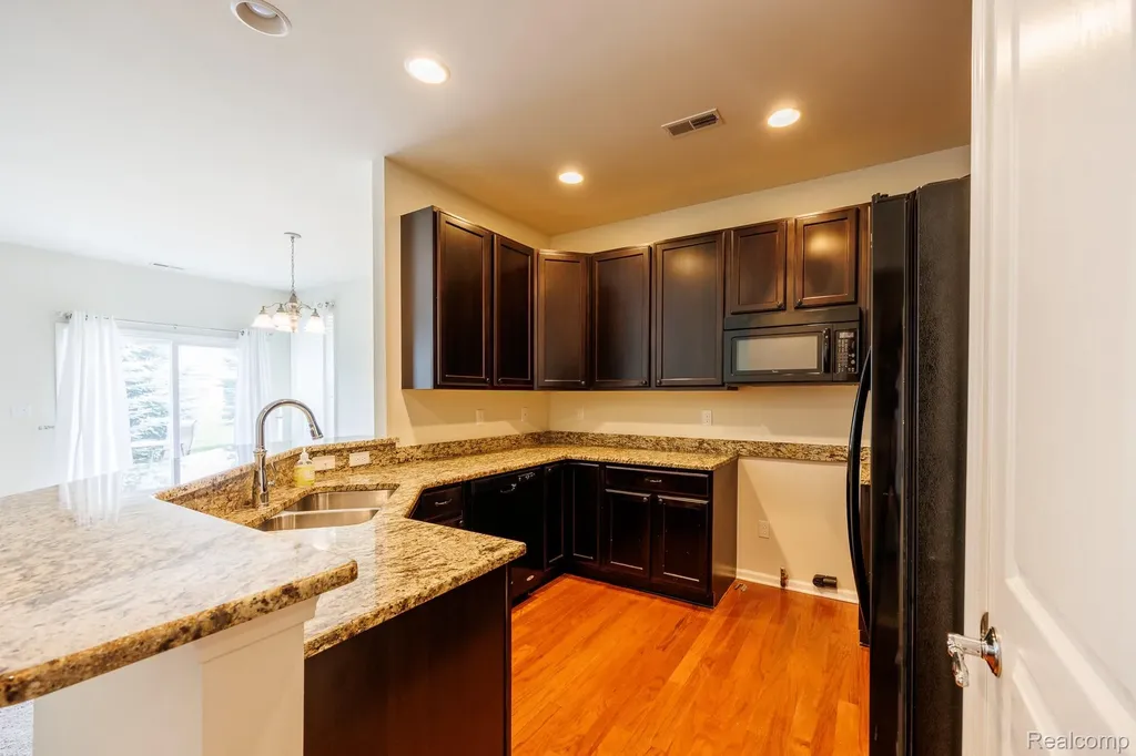 9385 Sand Hill Drive Grand Blanc Charter Township MI 48439
