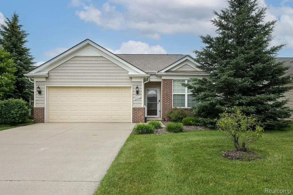 9385 Sand Hill Drive Grand Blanc Charter Township MI 48439
