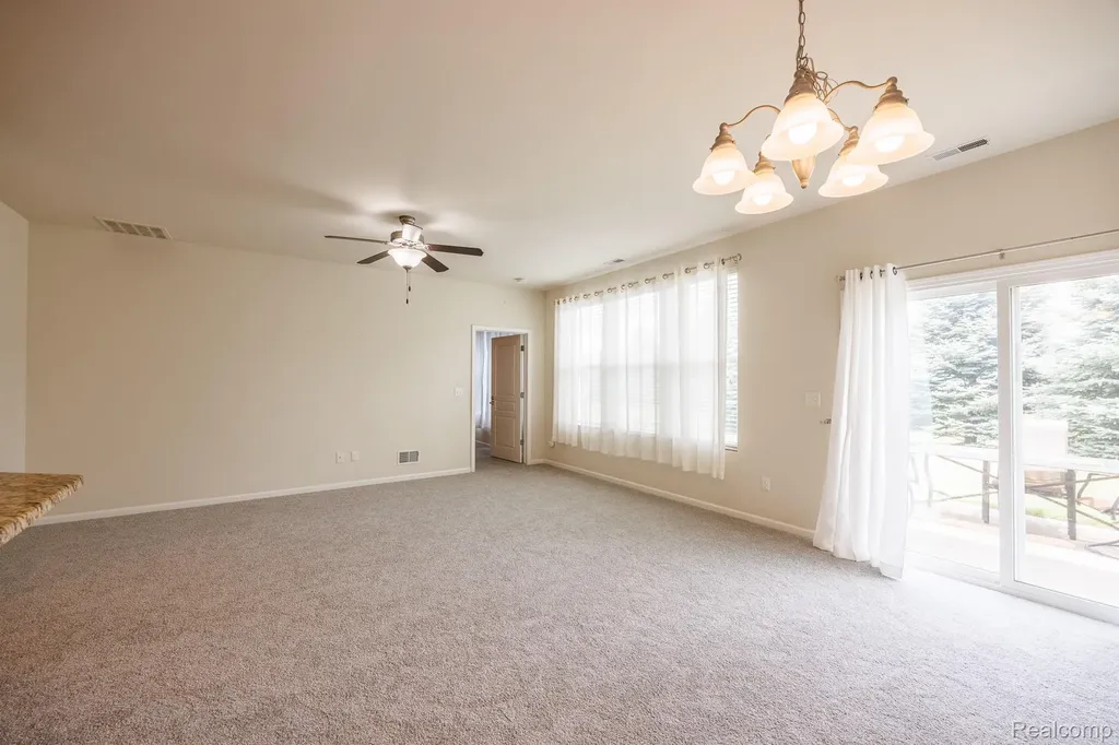 9385 Sand Hill Drive Grand Blanc Charter Township MI 48439