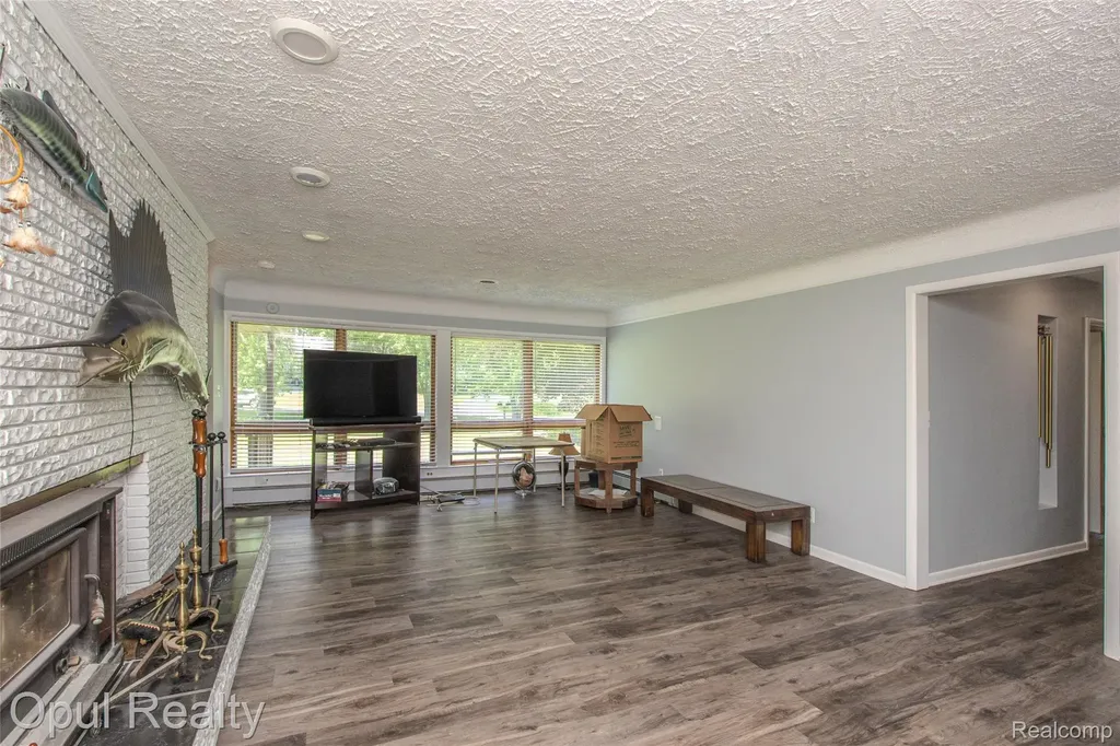6455 Norham Road Bloomfield Hills City MI 48301