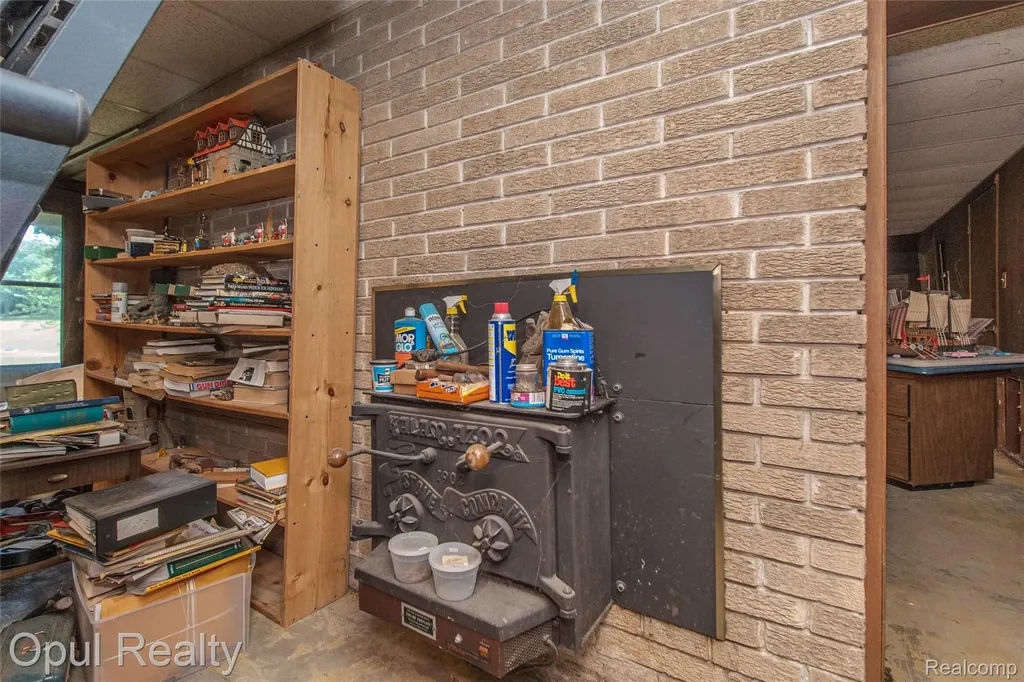 6455 Norham Road Bloomfield Hills City MI 48301