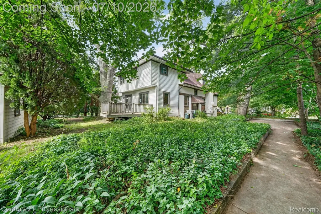 2019 N Highland Street Dearborn City MI 48128