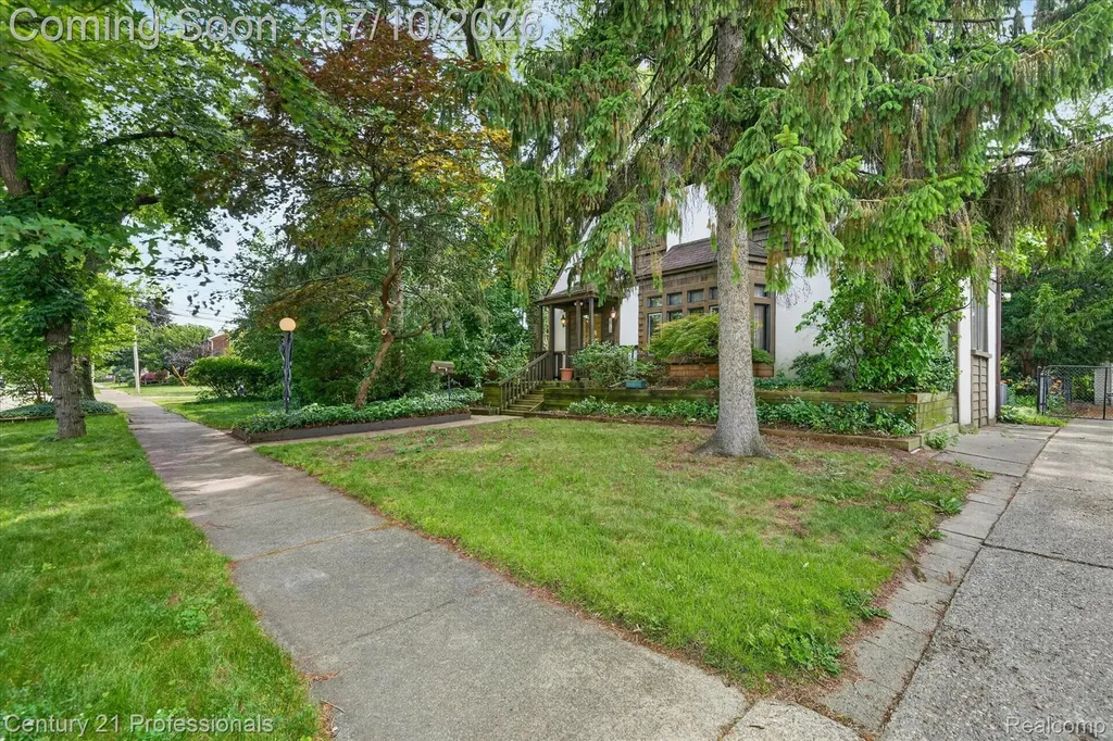 2019 N Highland Street Dearborn City MI 48128