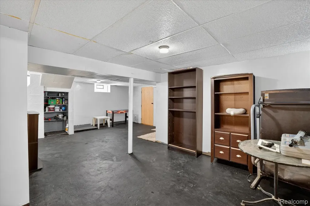 15802 Mansfield Street Detroit City MI 48227