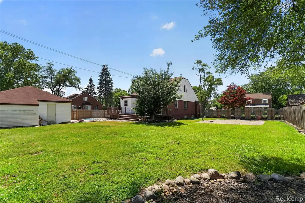 15802 Mansfield Street Detroit City MI 48227