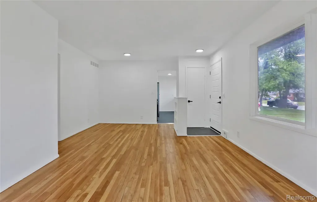 36720 N Schafer Street Clinton Charter Township MI 48035