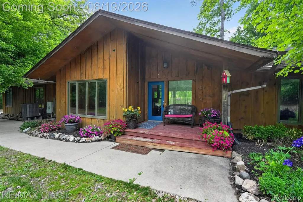 12189 Gage Road Holly Township MI 48442
