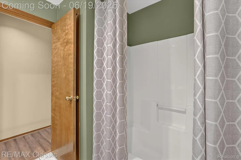 12189 Gage Road Holly Township MI 48442