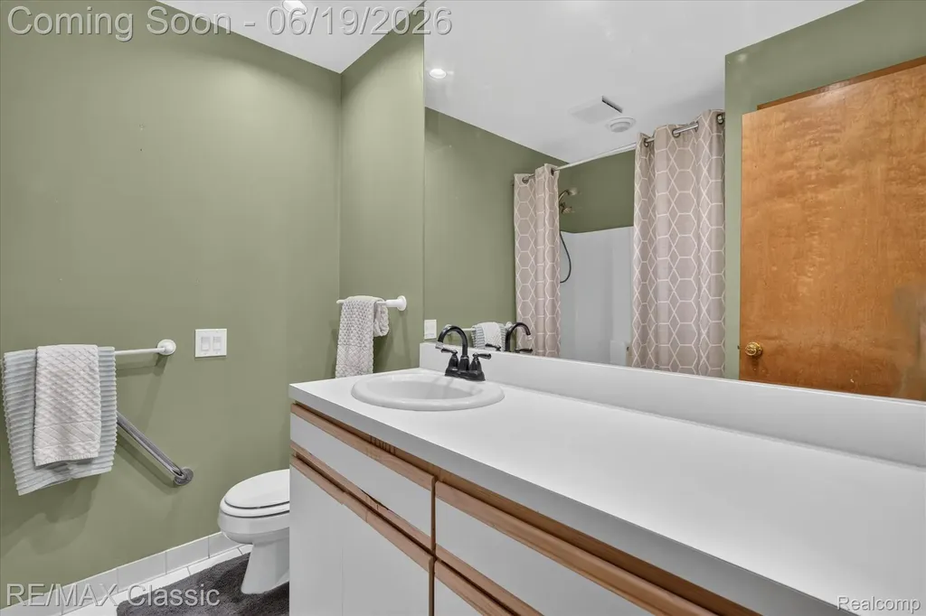12189 Gage Road Holly Township MI 48442