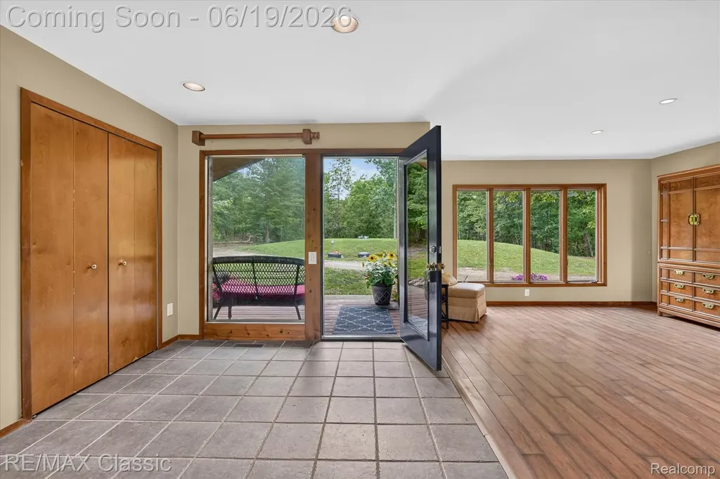 12189 Gage Road Holly Township MI 48442