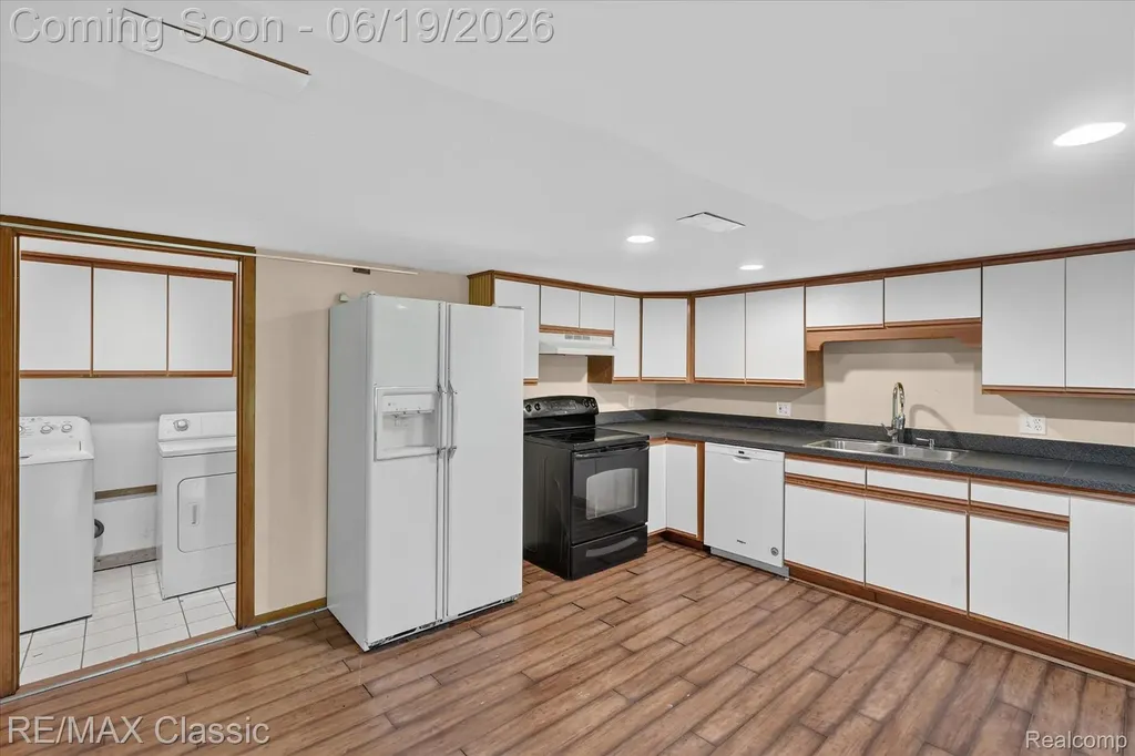 12189 Gage Road Holly Township MI 48442