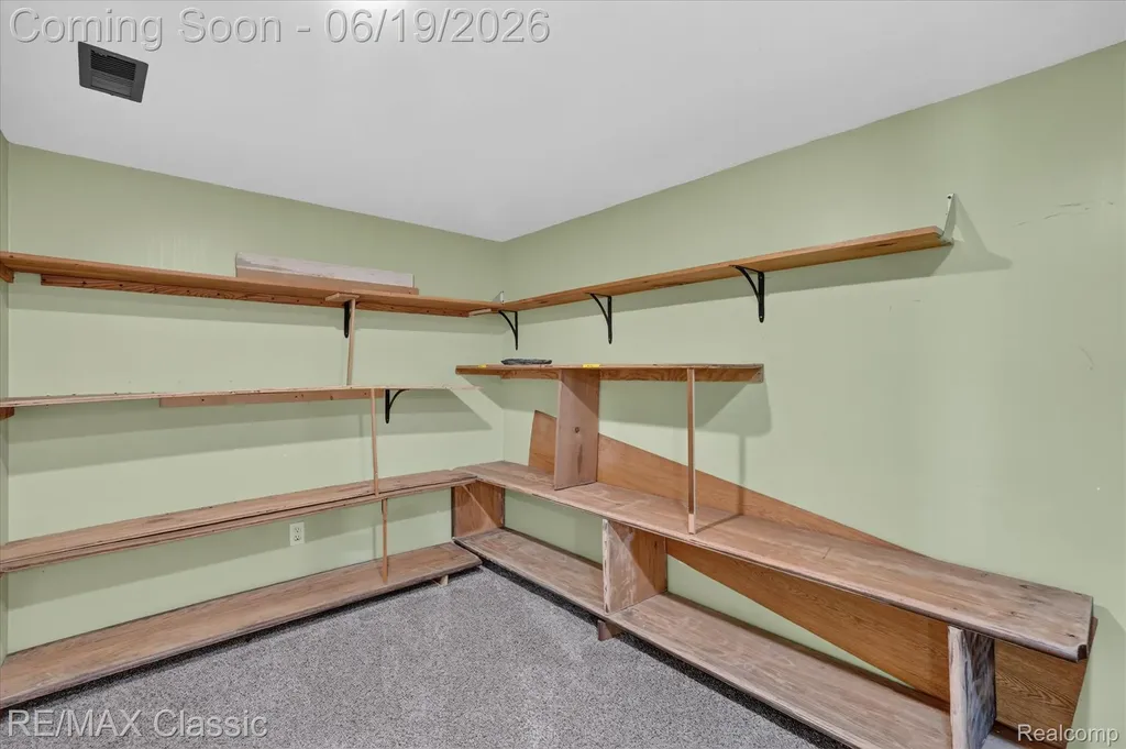 12189 Gage Road Holly Township MI 48442