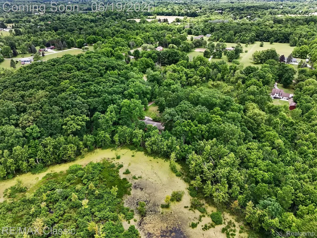 12189 Gage Road Holly Township MI 48442