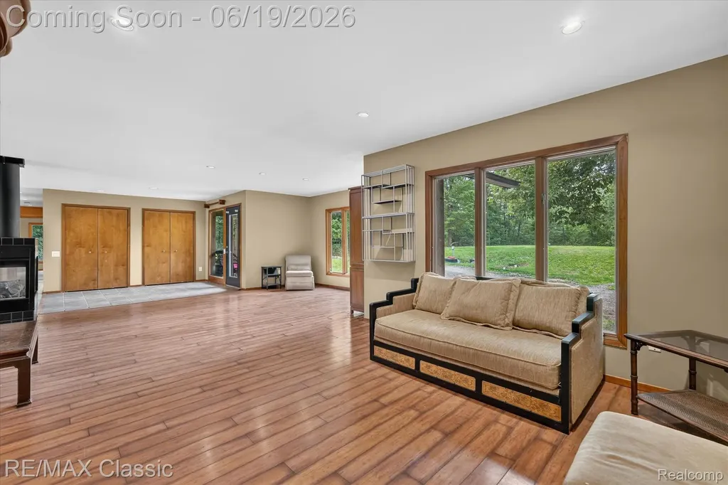 12189 Gage Road Holly Township MI 48442