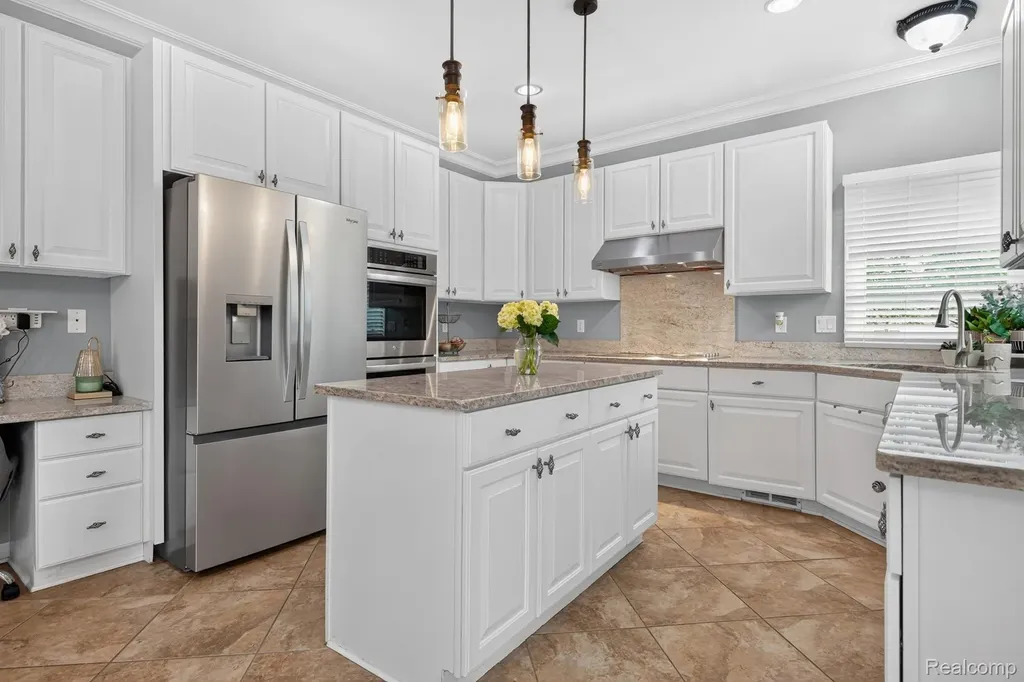 47100 Tania Court Plymouth Charter Township MI 48170