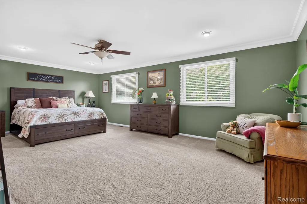 47100 Tania Court Plymouth Charter Township MI 48170