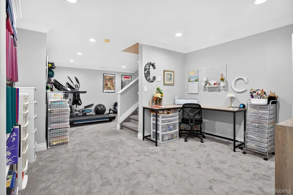 47100 Tania Court Plymouth Charter Township MI 48170