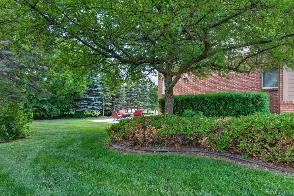 47100 Tania Court Plymouth Charter Township MI 48170