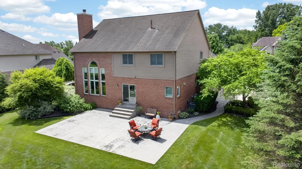 47100 Tania Court Plymouth Charter Township MI 48170