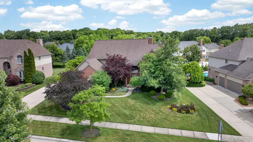 47100 Tania Court Plymouth Charter Township MI 48170