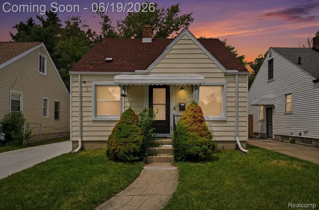 16069 Fairmount Drive Detroit City MI 48205