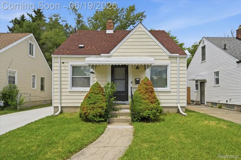 16069 Fairmount Drive Detroit City MI 48205