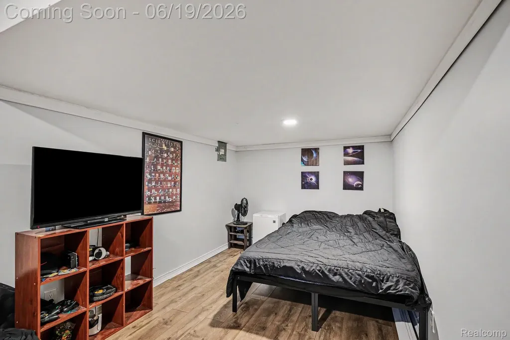 38748 Golfview Drive E Clinton Charter Township MI 48038