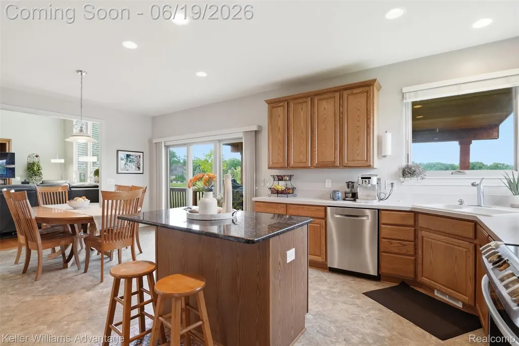 49354 Peninsular Drive Van Buren Charter Township MI 48111