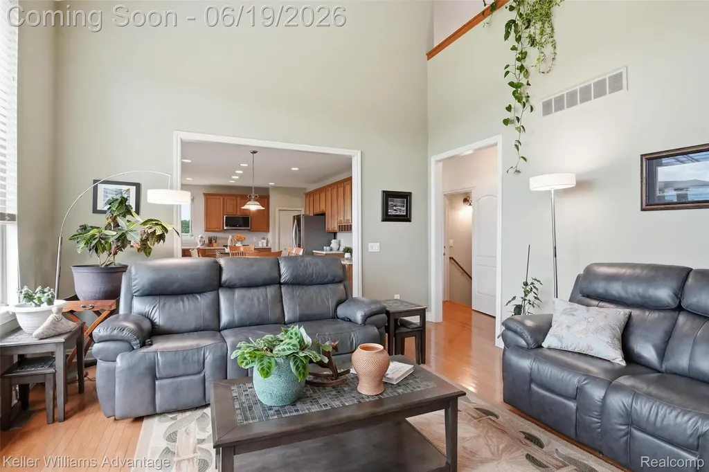49354 Peninsular Drive Van Buren Charter Township MI 48111