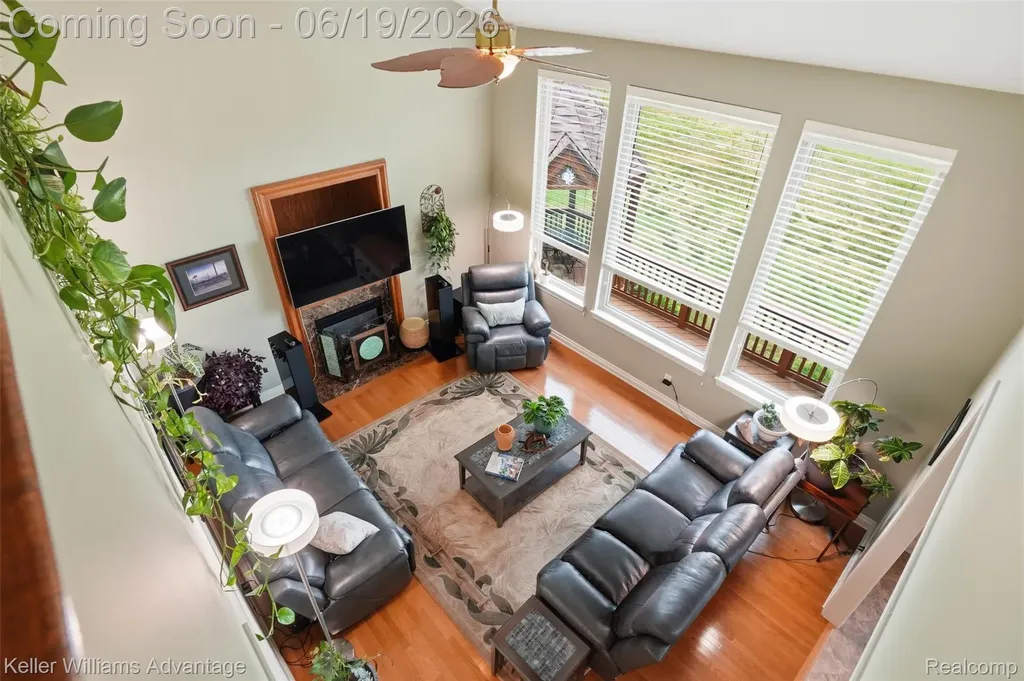 49354 Peninsular Drive Van Buren Charter Township MI 48111