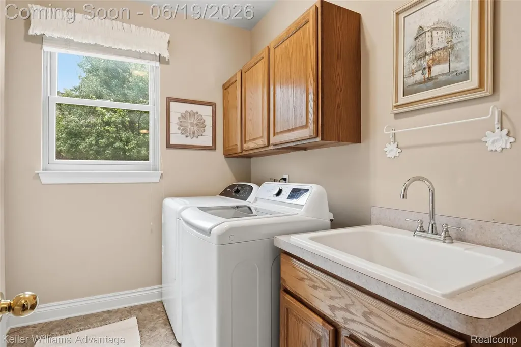 49354 Peninsular Drive Van Buren Charter Township MI 48111