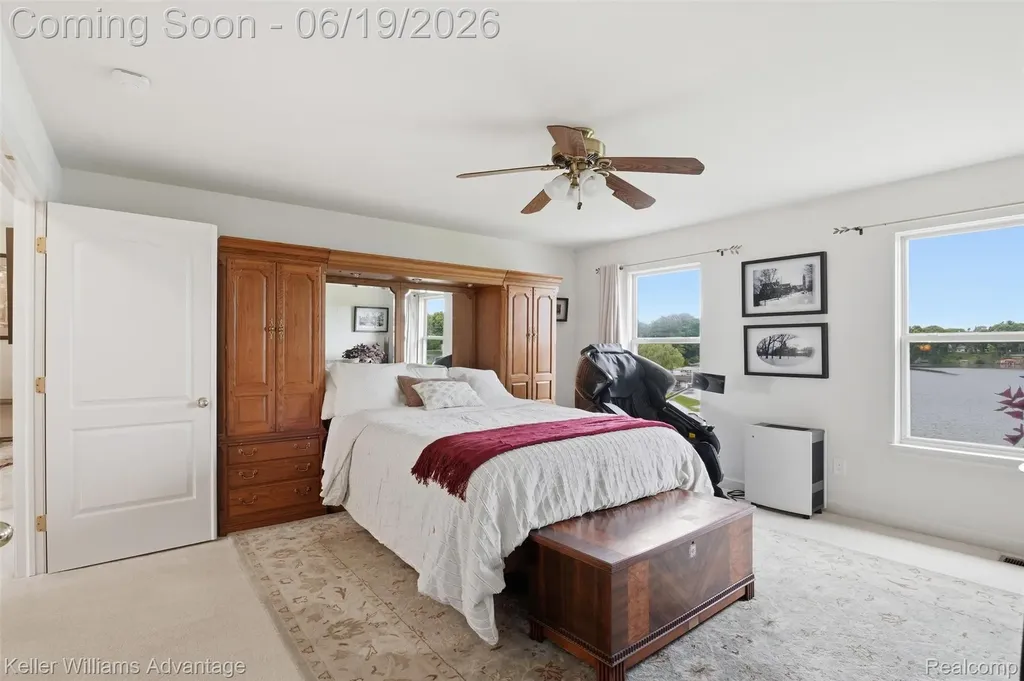 49354 Peninsular Drive Van Buren Charter Township MI 48111