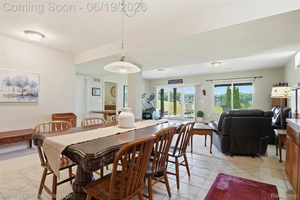 49354 Peninsular Drive Van Buren Charter Township MI 48111