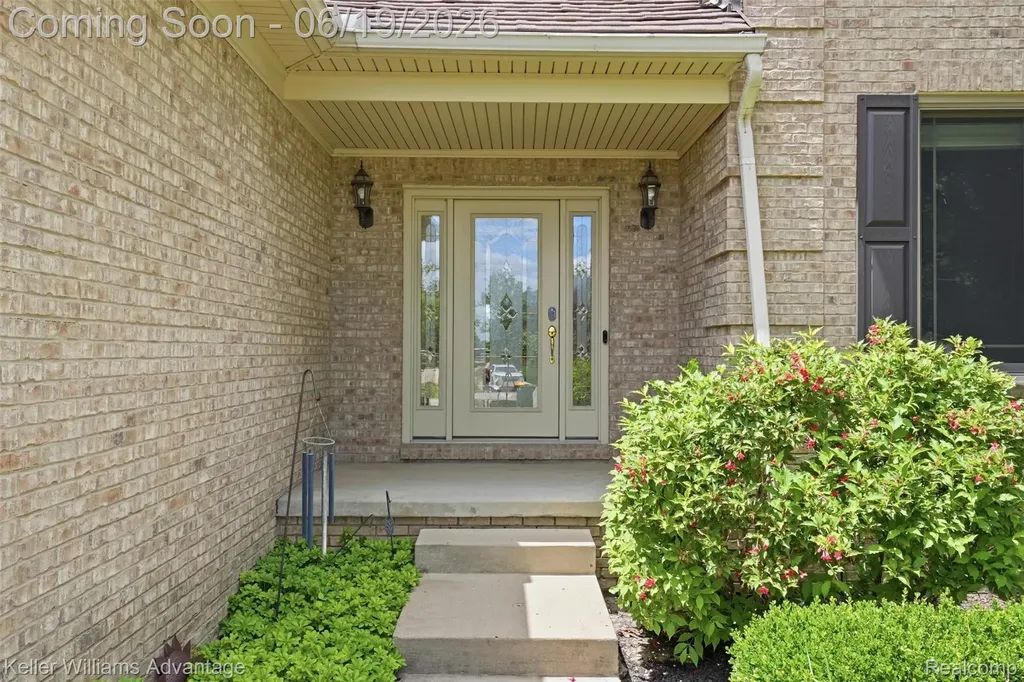 49354 Peninsular Drive Van Buren Charter Township MI 48111