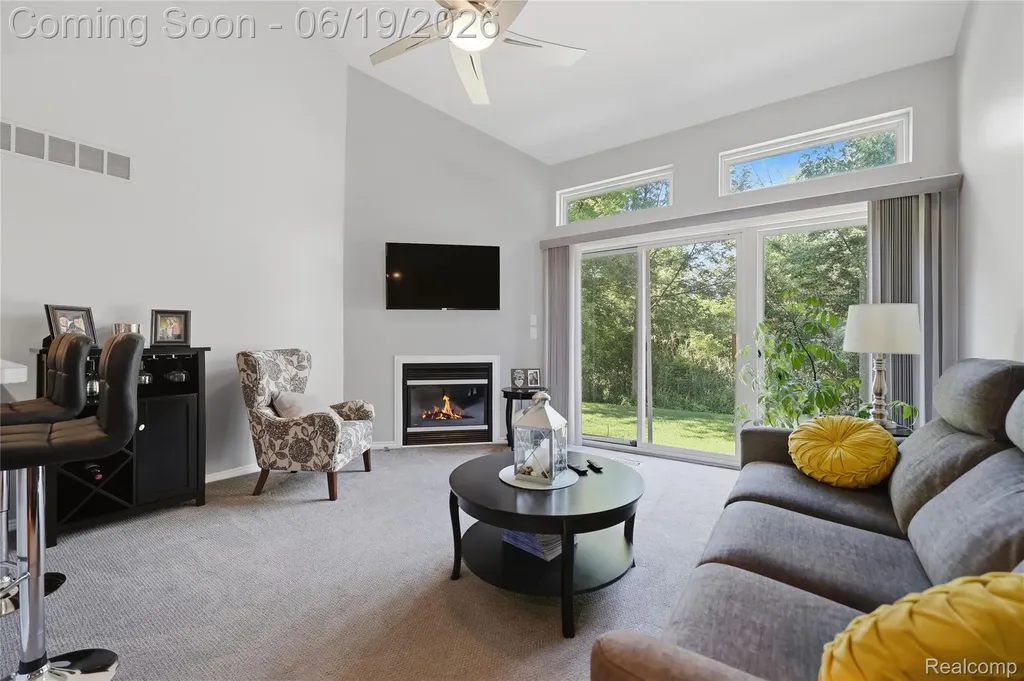 35024 Windsor Drive New Baltimore City MI 48047