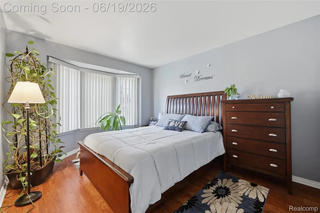 35024 Windsor Drive New Baltimore City MI 48047