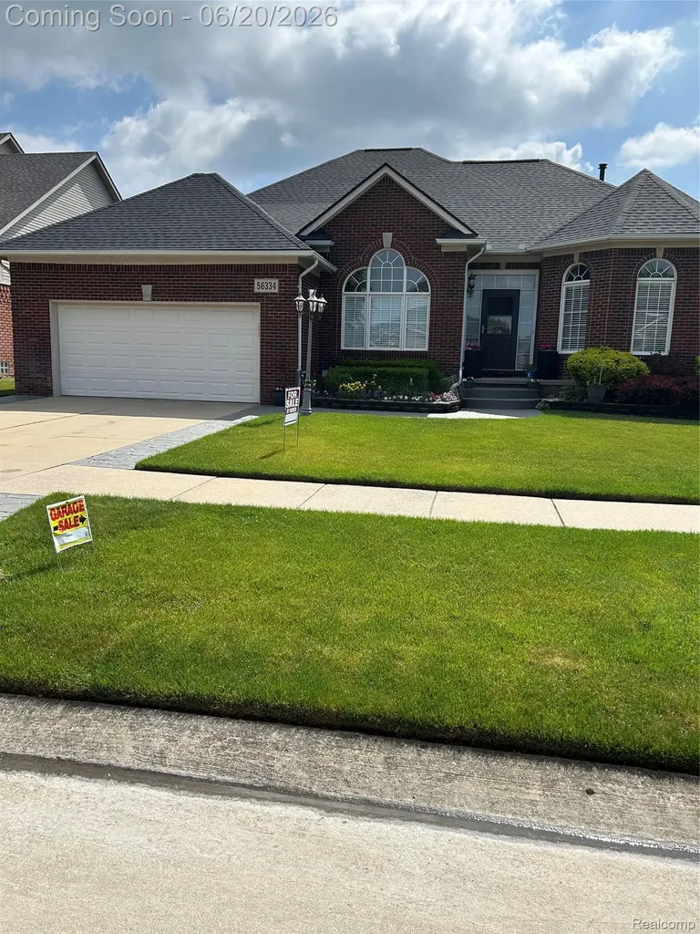 56334 Birkdale Drive Macomb Township MI 48042
