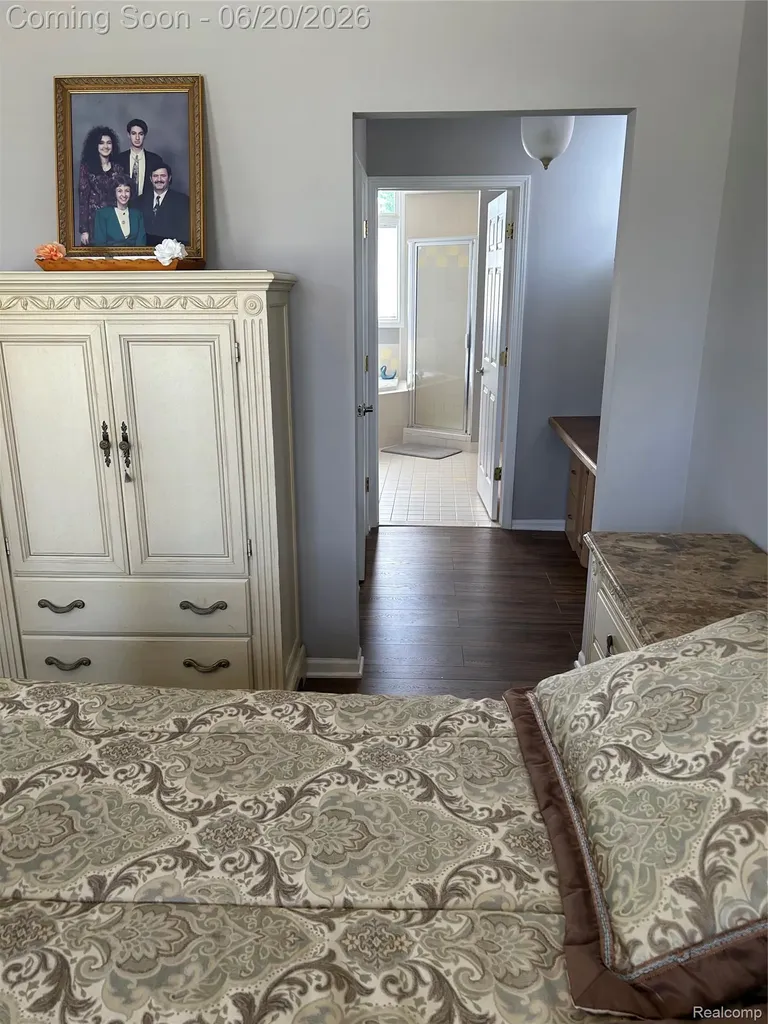 56334 Birkdale Drive Macomb Township MI 48042